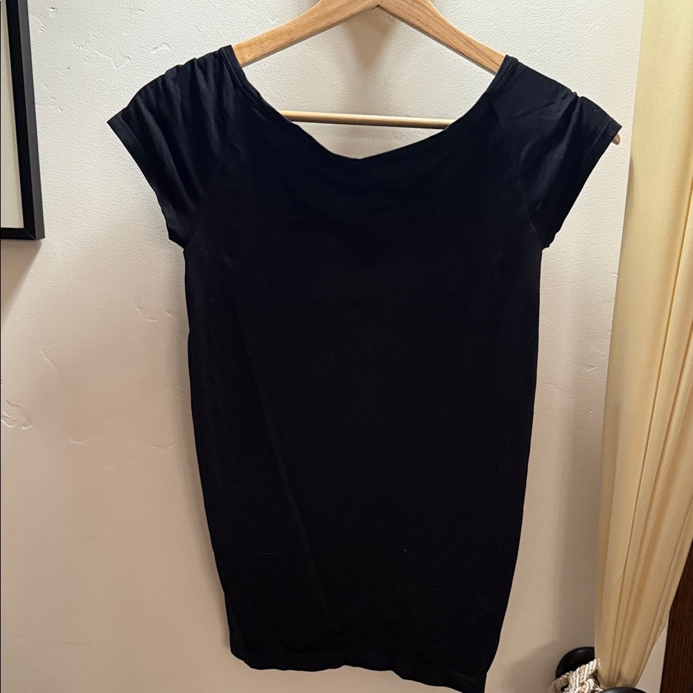 HelmetBlack Cap Sleeve Top